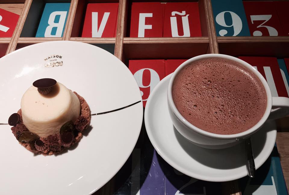 Marou cheesecake and Signature hot chocolate